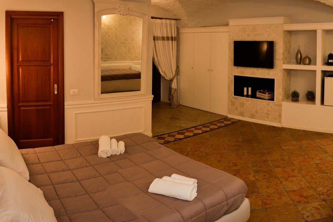 Cimarra Chiara - Ultra Luxurious Near Coliseum Holiday home